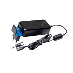 3743LI/3C 15 W Medical-hyväksytty laturi Li-Ion akuille; 1,2 A 3 kennolle